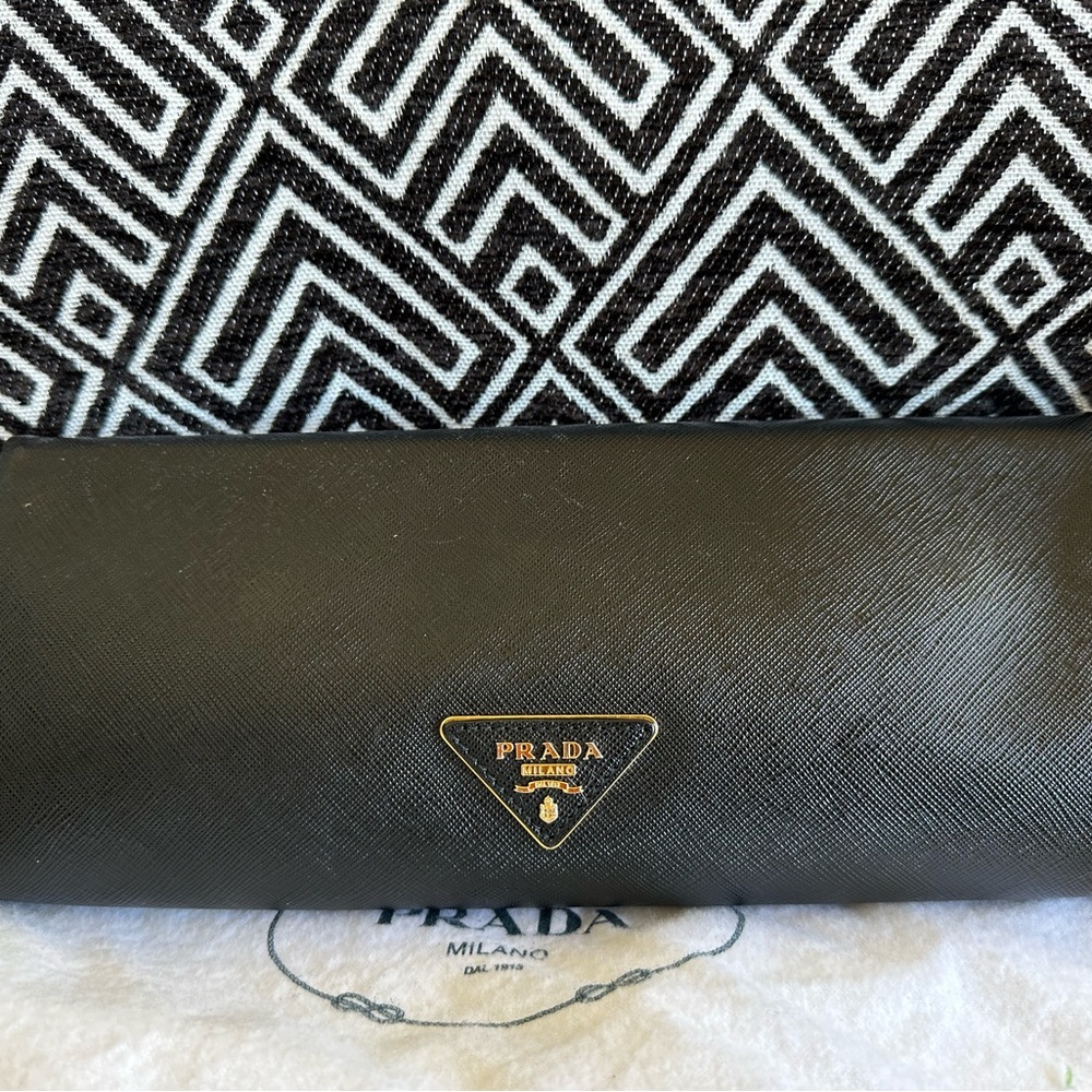 Prada Saffiano Black Clutch (used)